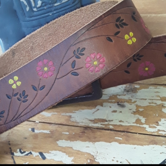 Old Navy vintage leather belt - Picture 4 of 6